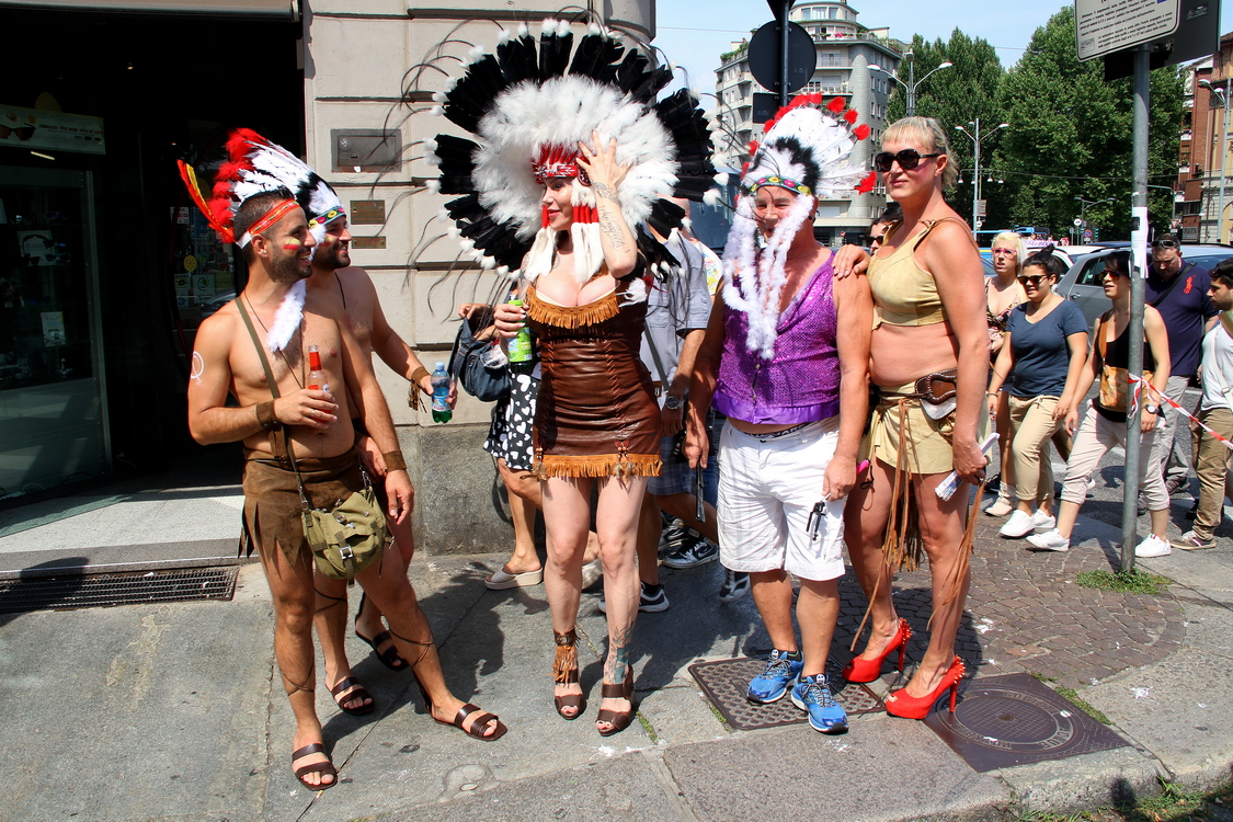 Gaypride2015_035.JPG - Torino 27 Giugno 2015 Gay Pride - Prima della sfilata...