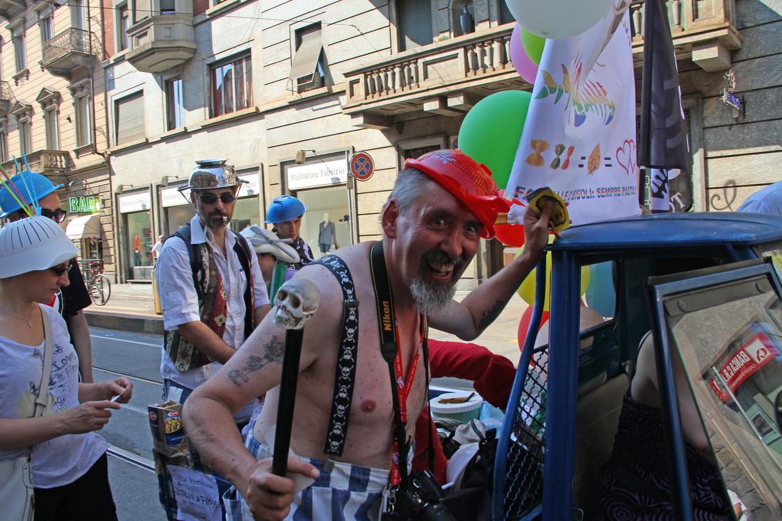 Gaypride2015_144.JPG - Torino 27 Giugno 2015 Gay Pride - La sfilata...