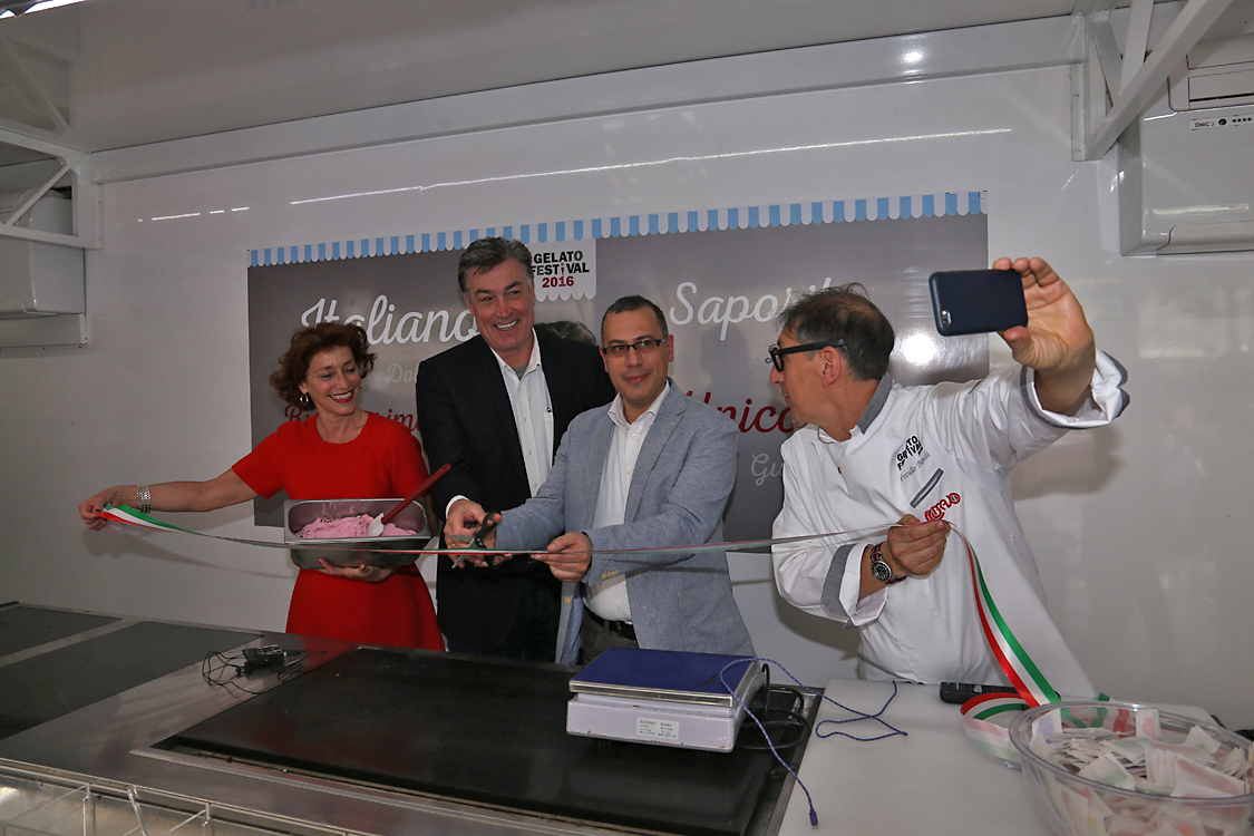 GelatoFestival2016_160.jpg - Il taglio del nastro ufficializza l'apertura del Gelato Festival 2016