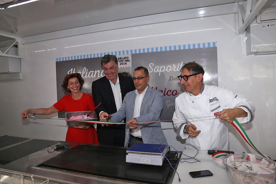 GelatoFestival2016_164.jpg - Il taglio del nastro ufficializza l'apertura del Gelato Festival 2016