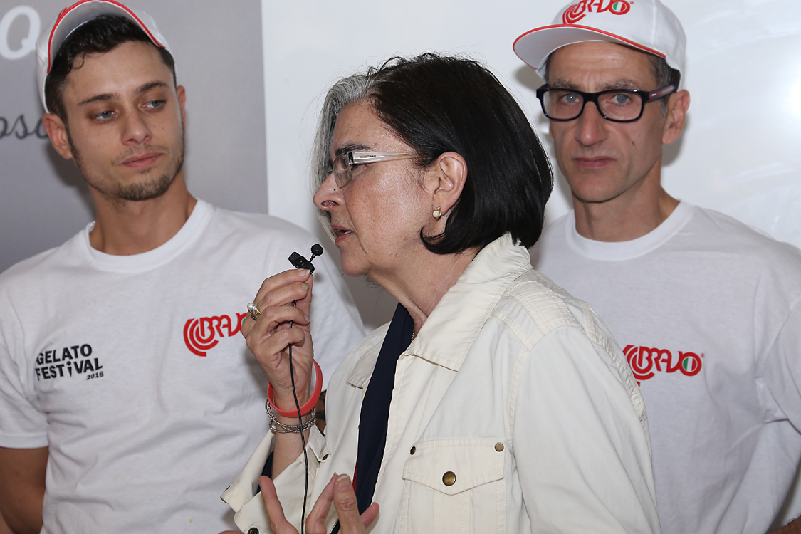 GelatoFestival2016_182.jpg - La responsabile stampa del Festival Federica De Luca presenta le varie sfaccettature della manifestazione