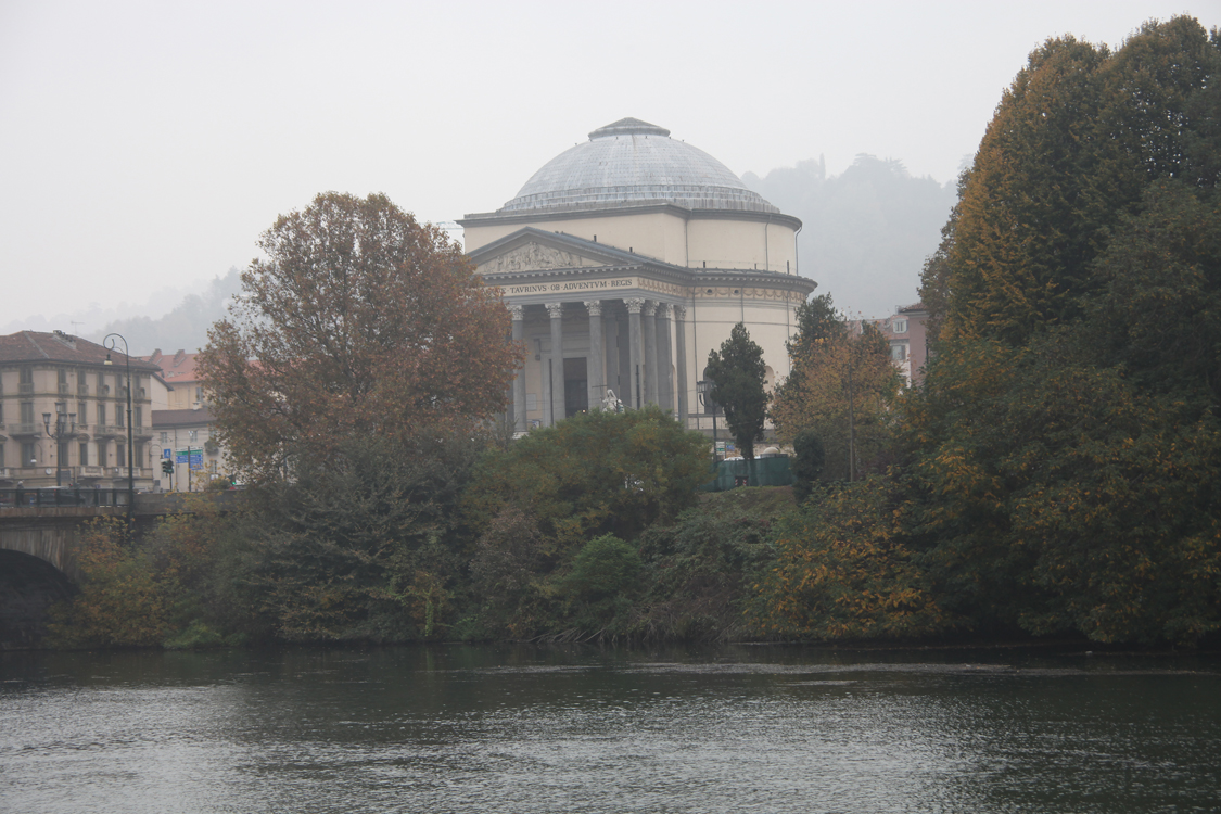 InAutunno_02.jpg - Torino - Gran Madre - Nebbia