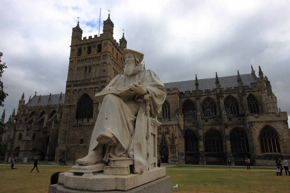 25.JPG - Ad Exeter ci attende un'altra bellissima cattedrale...