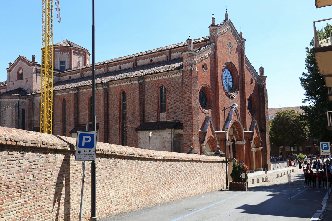 039.JPG - La cattedrale di Asti