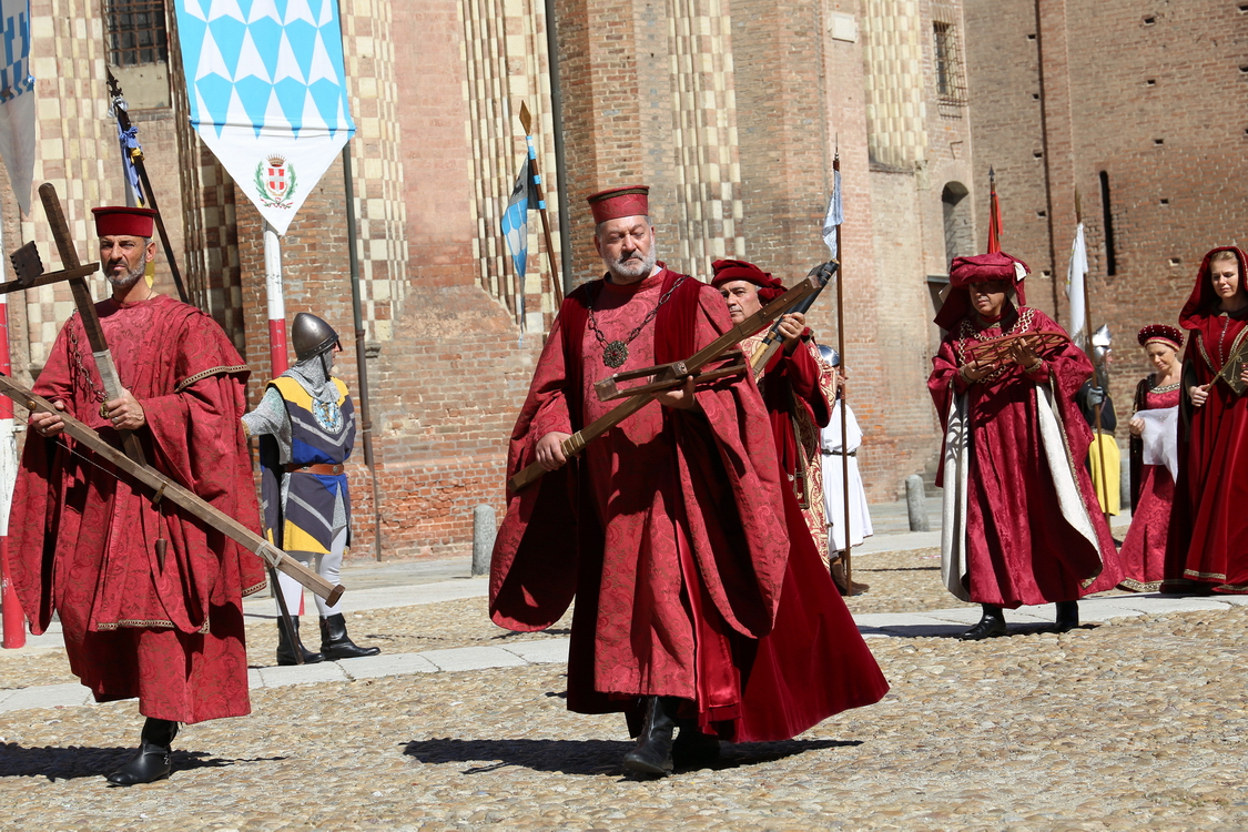 196.JPG - San Secondo - L'osservazione del cielo fra paure e curiosità