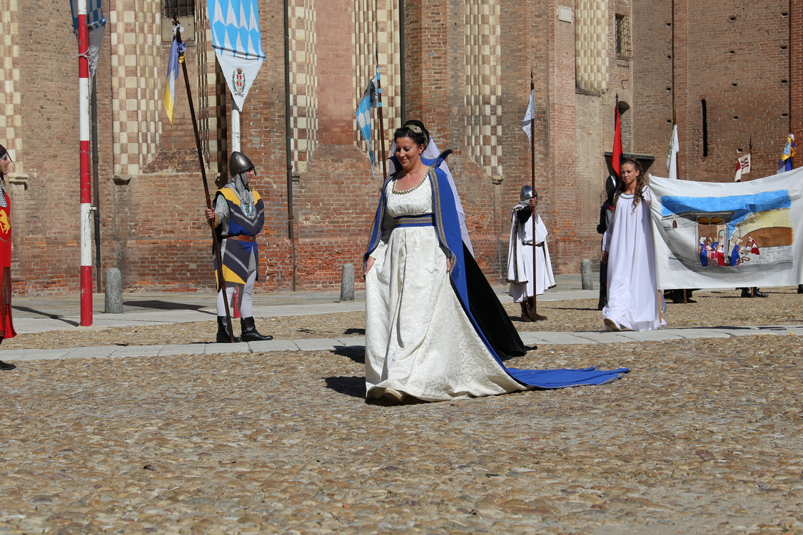 287.JPG - Borgo Tanaro Trincere Torrazzo - Il valore delle donne nel medioevo dalla Corte di Francia alla Città delle Dame