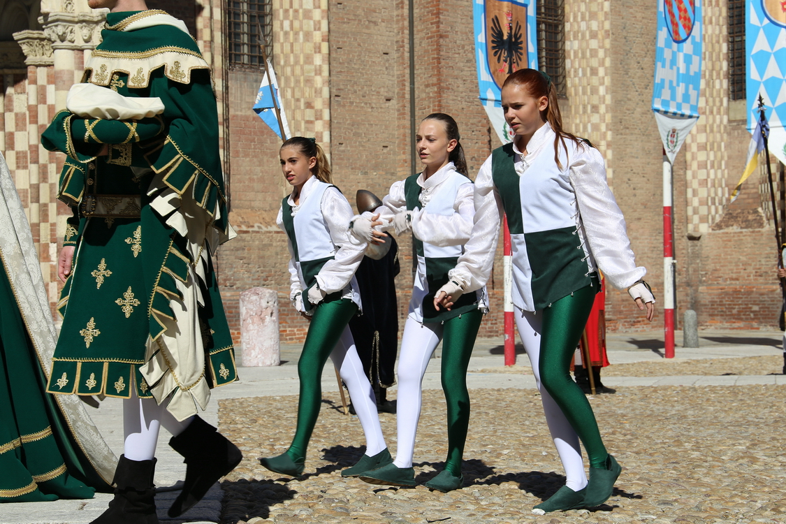 363.JPG - San martino San Rocco - Cibo e gusto: il banchetto dei nobili nel Medioevo