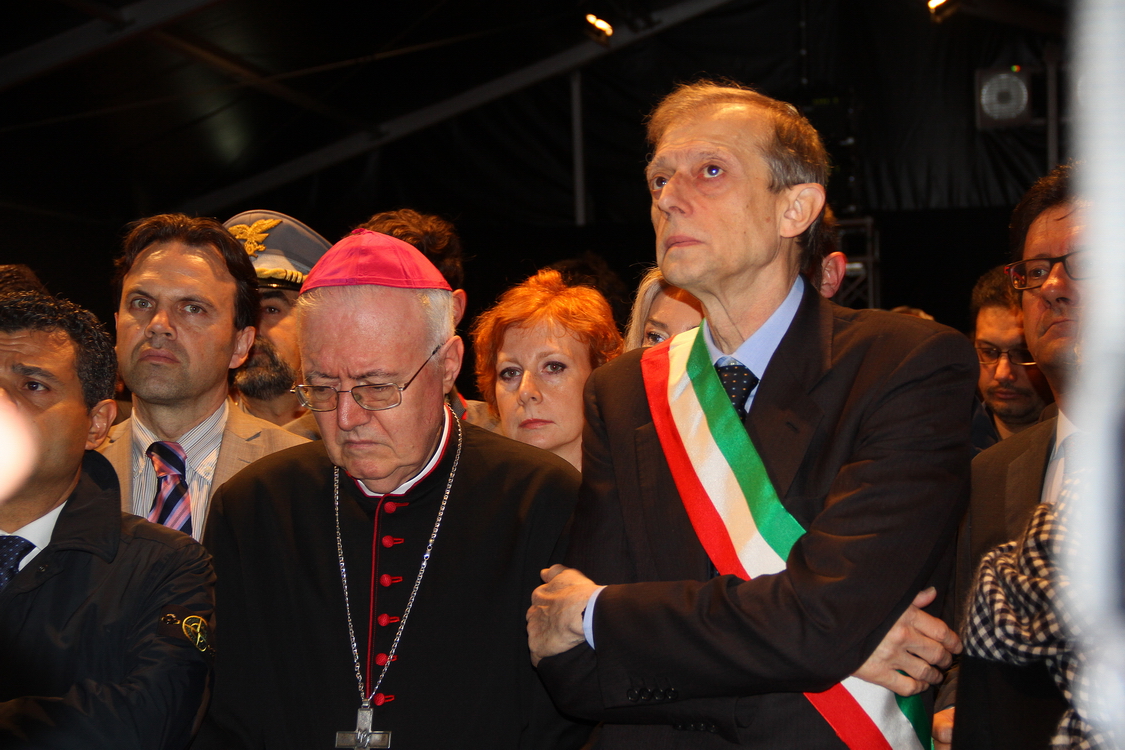 PresentazioneStampa_29.JPG - Monsignor Cesare Nosiglia e Piero Fassino, sindaco di Torino