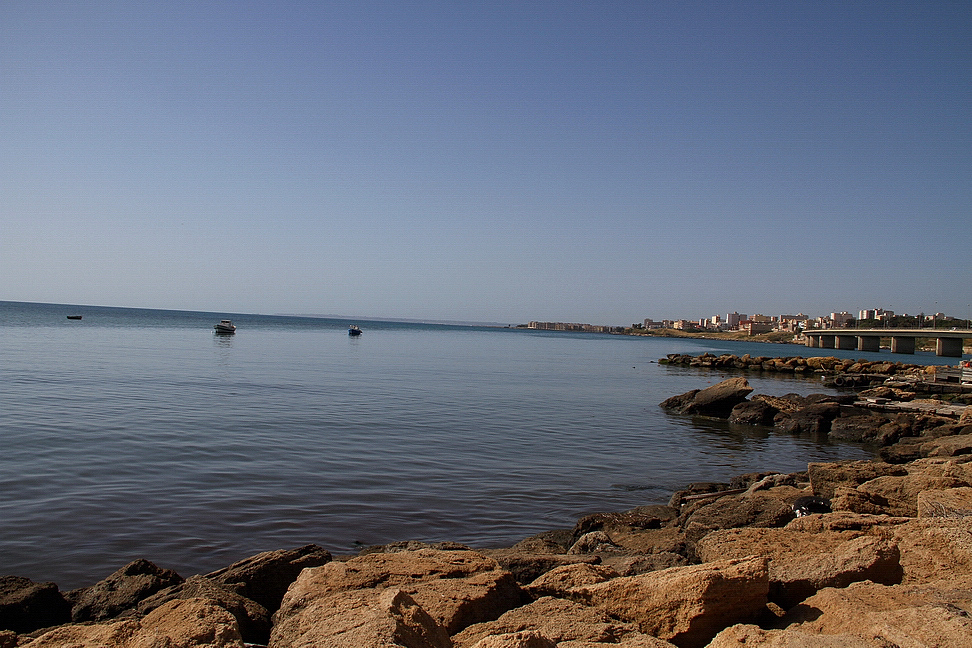 Sicilia_280.JPG - movimento di anse...